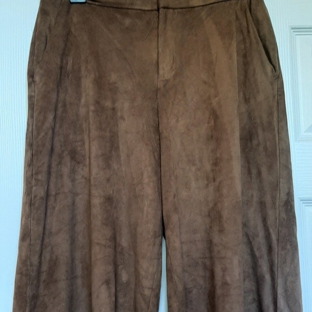 Old Navy Brown Capris